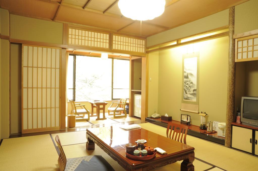 Takizawakan Hotel Maebashi Esterno foto